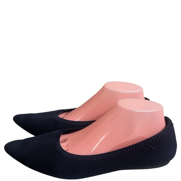 Vivaia navy blue slip on pointy toes fabric ballet shoes ladies 10.5 pre owned‎ - Picture 1 of 10